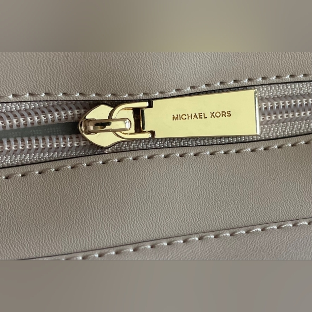 $228 Michael Kors WINSTON MD SOFT PINK TZ POCKET TOTE Bag MK Handbag Purse - Picture 5 of 10